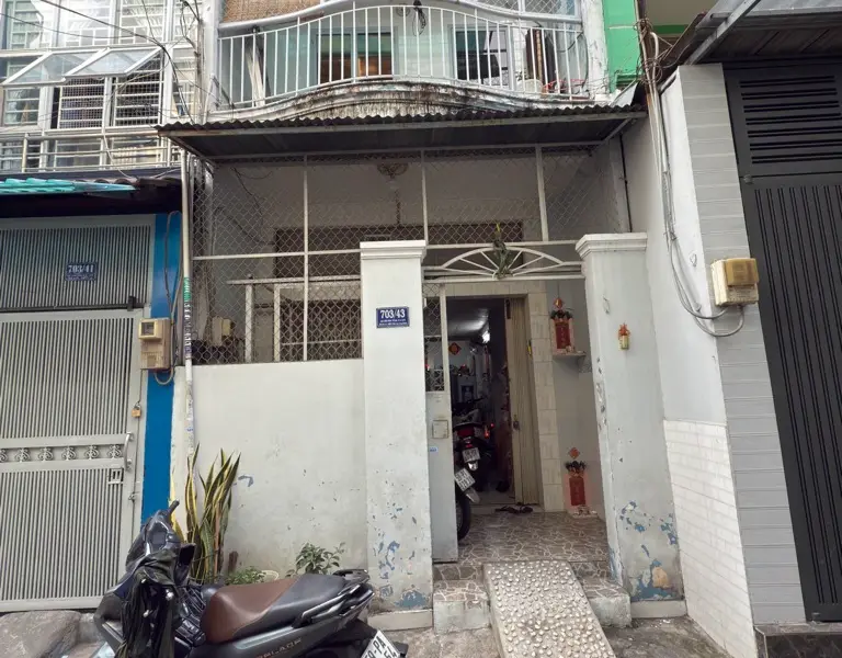 Nhà Hiếm Khu Tân Bình Hẻm Thông, Giá Tốt, Sổ Đẹp 43m2... Bán nhà riêng tại Bảy Hiền, Hồ Chí Minh 01