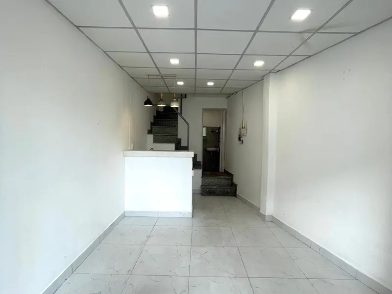 Nhà nhỏ xinh hẻm ô tô Lạc Long Quân, 3.65 tỷ dễ thương lượng... Bán nhà riêng tại Tân Hòa, Hồ Chí Minh 01