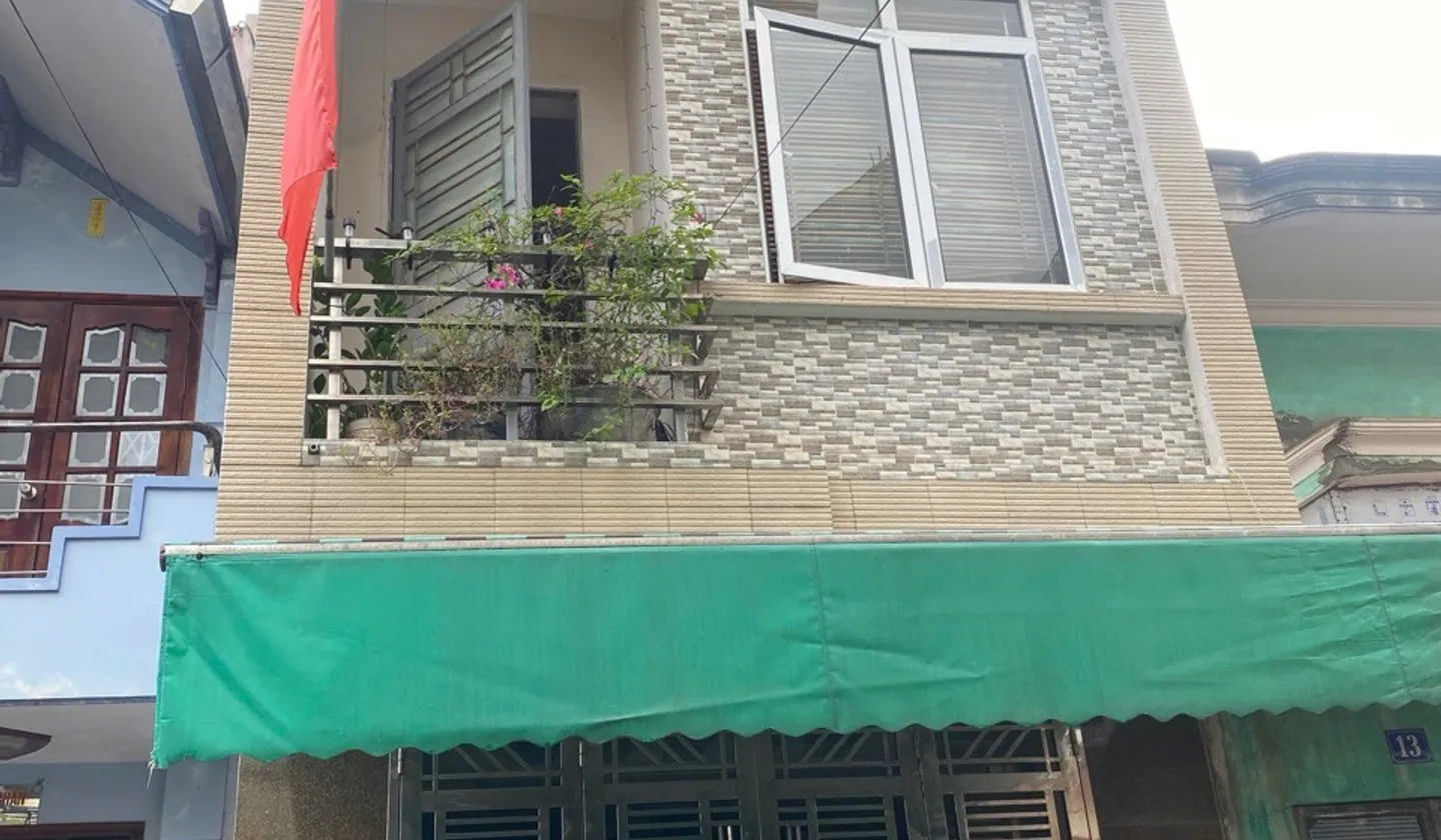 Nhà 3 tầng ô tô vào tận nhà, ngay trung tâm Hồng Bàng... Bán nhà riêng tại Hồng Bàng, Hải Phòng 01