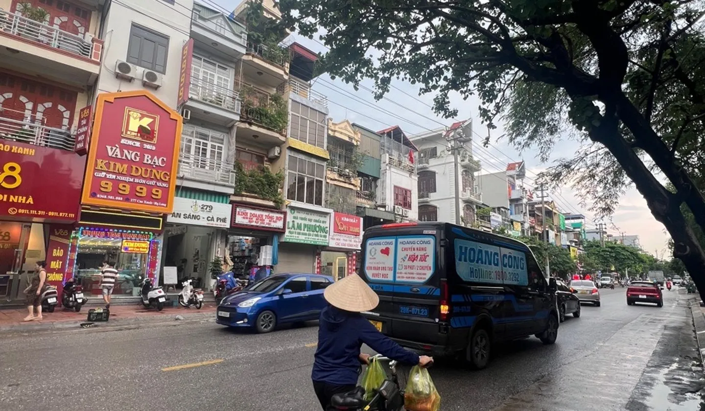 Chỉ hơn 1tỷ 114m2a Cô Tuyết giáo viên cần bán gấp nhà phân lô Ô tô đỗ ngày đêm- Trần Phú Cao Xanh... Bán nhà riêng tại Cao Xanh, Quảng Ninh 01
