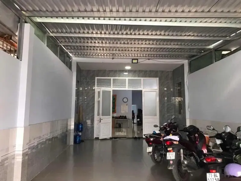 Bán nhà riêng 2 tầng hướng Nam tại Đông Thạnh, Hóc Môn, diện tích 160m², -Giá bán 5,1tỷ... Bán nhà riêng tại Đông Thạnh, Hồ Chí Minh 01