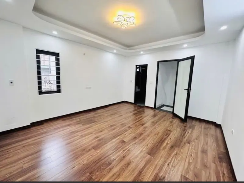 Nhà lô góc siêu thoáng 5 tầng, vị trí đắc địa ngay thanh am - thượng thanh nhỉnh 6 tỷ... Bán nhà riêng tại Việt Hưng, Hà Nội 01