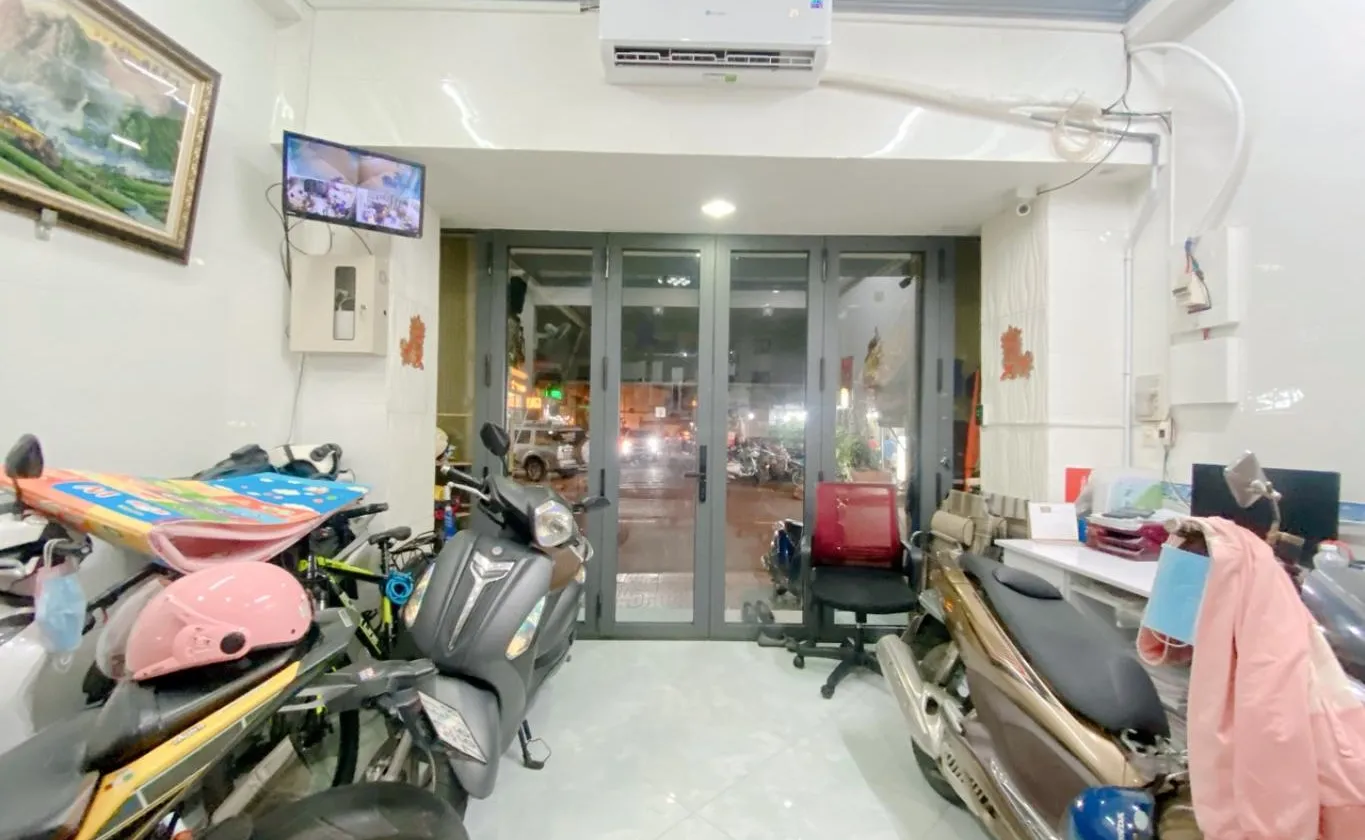 Nhà mặt phố Thiên Phước cực đẹp, giá sốc chỉ 15.9 tỷ... Bán nhà mặt phố tại Tân Hòa, Hồ Chí Minh 01