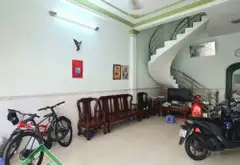 HẺM Ô TÔ TRÁNH 6M – VÀI CĂN RA MẶT TIỀN – NHÀ 2 TẦNG ĐÚC BTCT – 4 PN – SỔ VUÔNG VỨC - 85M² (4 x 21)... Bán nhà riêng tại Phú Thọ Hòa, Hồ Chí Minh 03