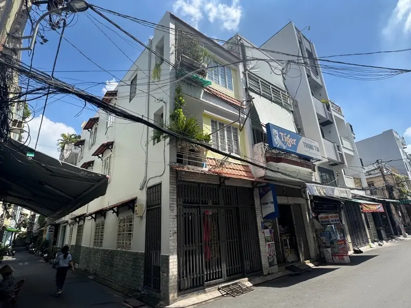 Nhà 3 tầng diện tích nhỏ tại phường Tân Sơn Nhất, quận Tân Bình... Bán nhà riêng tại Tân Sơn Nhất, Hồ Chí Minh 01