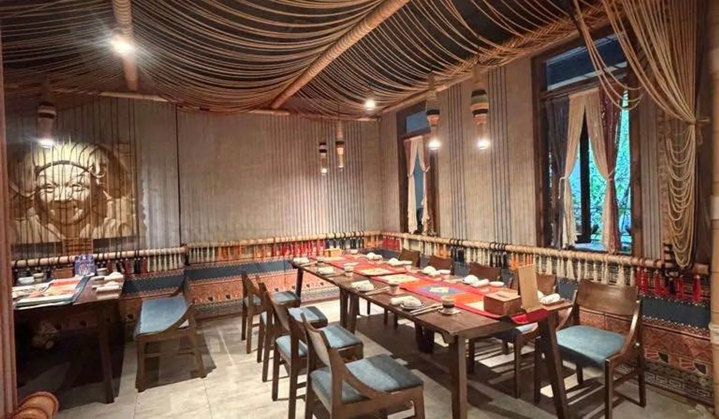 Nhà mặt phố đẳng cấp khu Ba Đình với vị trí vàng và không gian sang trọng... Bán nhà mặt phố tại Ba Đình, Hà Nội 01
