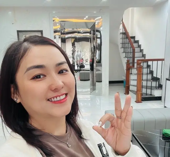 Nhà mặt phố Long Biên - 7 tầng siêu đẹp, thang máy Fuji... Bán nhà riêng tại Bồ Đề, Hà Nội 01