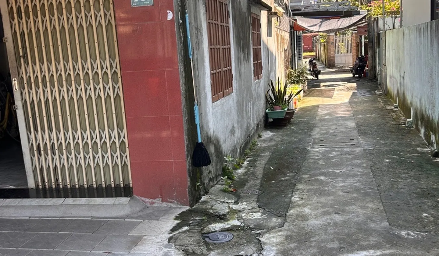 chỉ 1 ty 3x , Nhà Kiệt Nguyễn Văn Cừ, Gần Làng Vân. gần Biển Nam Ô... Bán nhà riêng tại Hải Vân, Đà Nẵng 01