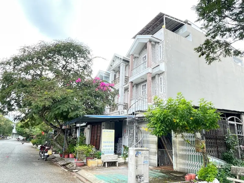 Bán nhà mặt phố 4 tầng kinh doanh đa ngành tại An Phú Tây, diện tích 100m²... Bán nhà mặt phố tại Bình Chánh, Hồ Chí Minh 01