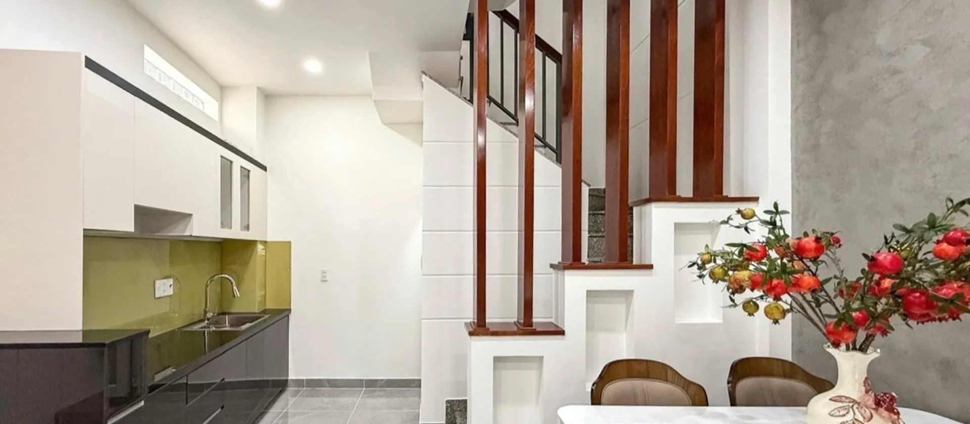 Nhà lô góc 4 tầng đẹp tại Phường 3, Phú Nhuận, diện tích 31m²... Bán nhà riêng tại Đức Nhuận, Hồ Chí Minh 01