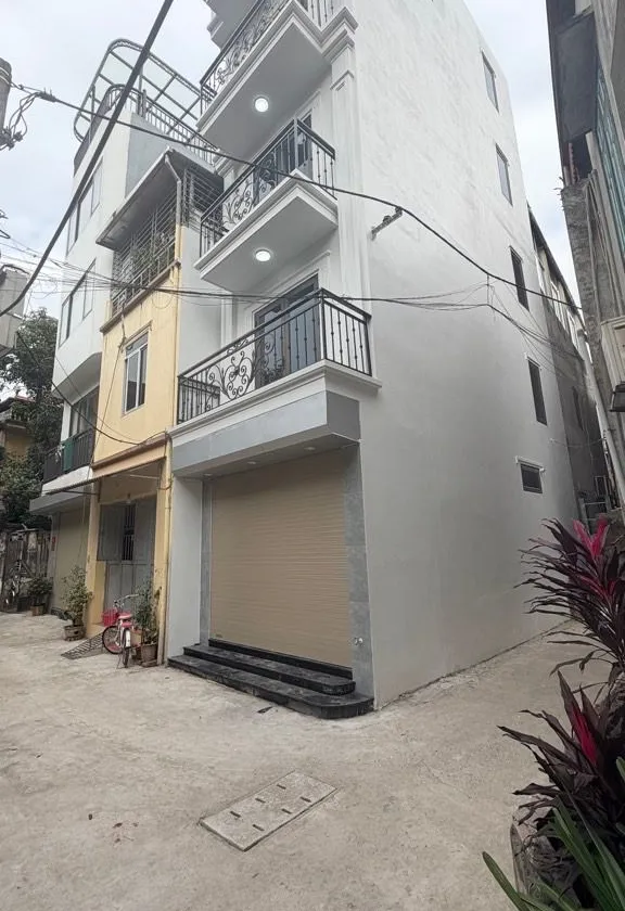 Bán nhà riêng 5 tầng lô góc tại Thạch Bàn, quận Long Biên, diện tích 32m²... Bán nhà riêng tại Long Biên, Hà Nội 01