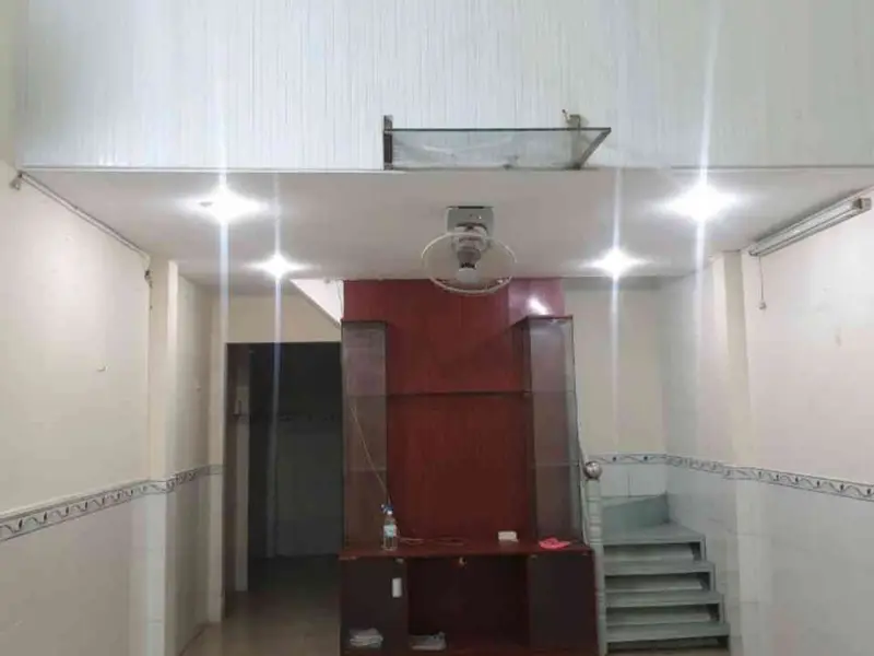 Nhà đẹp Tân Phú 2 tầng giá mềm, khu trung tâm tiện lợi... Bán nhà riêng tại Tân Sơn Nhì, Hồ Chí Minh 01