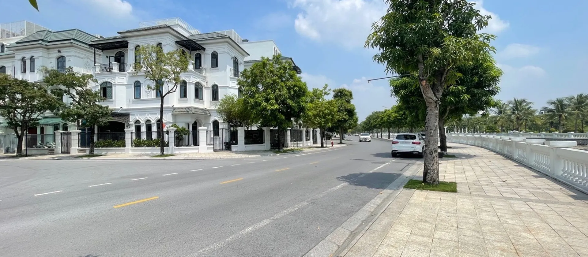 Biệt thự góc hai mặt đường view hồ tại Vinhomes Imperia... Bán biệt thự, liền kề tại Hồng Bàng, Hải Phòng 01