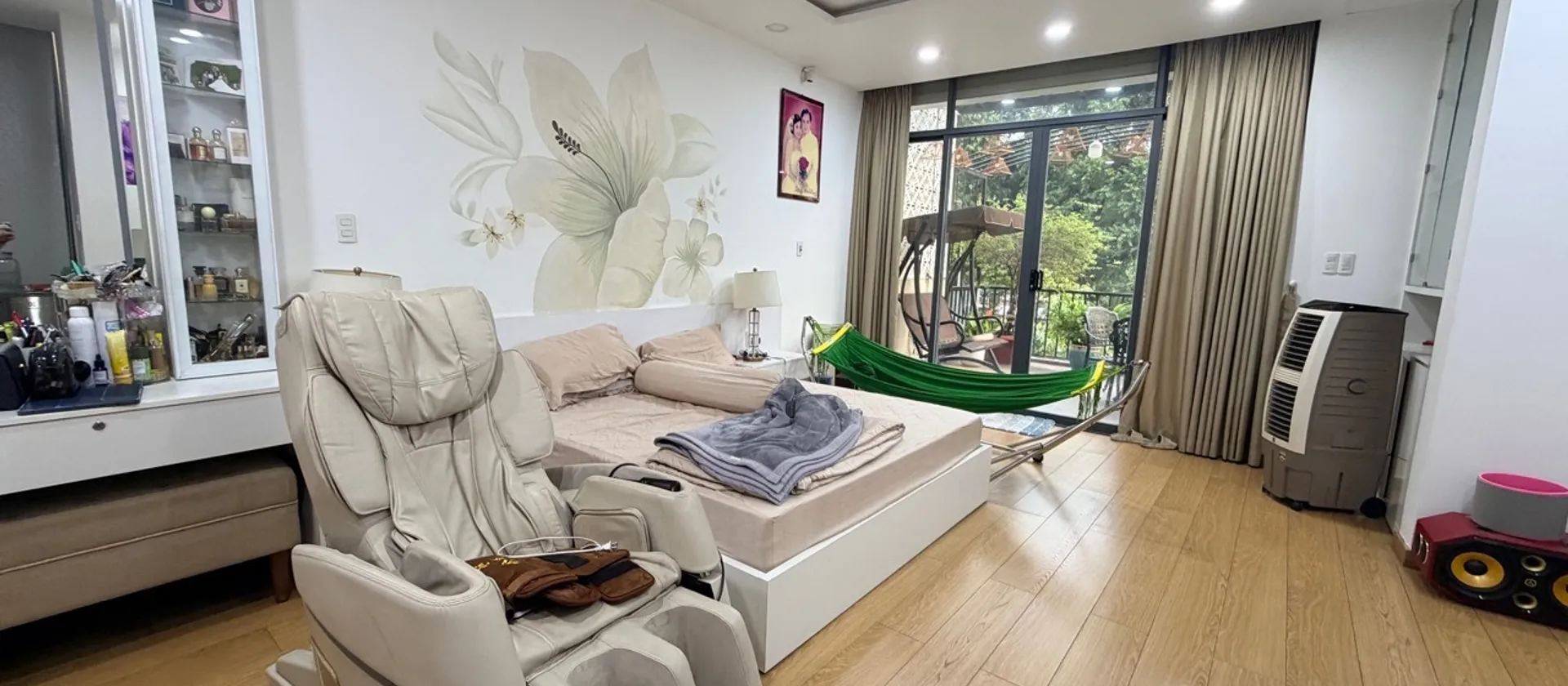 KHẲNG ĐỊNH VỊ THẾ THƯƠNG HIỆU: TÒA NHÀ MẶT TIỀN LÝ THÁI TỔ GIÚP DOANH NGHIỆP TỐI ƯU KINH DOANH... Bán nhà mặt phố tại Bàn Cờ, Hồ Chí Minh 01