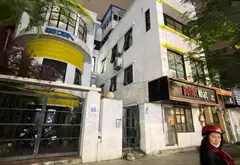 B. nhà mặt phố Tuệ Tĩnh, trung tâm hai Bà Trưng, HN, 4 tầng, mt 12m, S 320m², giá chào 395 tỷ... Bán nhà mặt phố tại Hai Bà Trưng, Hà Nội 03