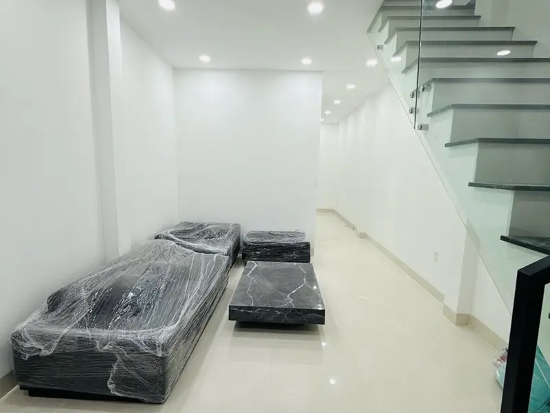 🏡 GẦN BA THÁNG HAI – 37M² –QUẬN 10- 2 TẦNG – HẺM 4M – NHỈNH 6 TỶ... Bán nhà riêng tại Vườn Lài, Hồ Chí Minh 01