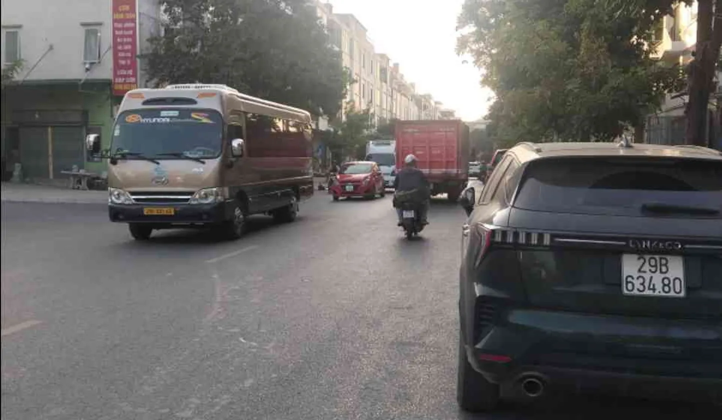 Nhà góc 5 tầng siêu đẹp tại KĐT VĂN PHÚ Kiến Hưng - Kinh doanh đa năng... Bán nhà mặt phố tại Kiến Hưng, Hà Nội 01