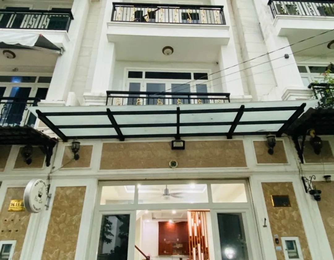 Bán nhà 3 tầng mặt tiền 4m phường Hiệp Bình, giá 7,6 tỷ... Bán nhà riêng tại Hiệp Bình, Hồ Chí Minh 01