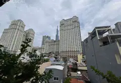 💥💥Gần LANDMARK 81💥HẺM Xe Hơi
🏡 90m² x 5 Tầng x 6PN
Giá 14.XT🌹🌹TL
👍Phù Hợp vừa Ở vừa cho thuê... Bán nhà riêng tại Thạnh Mỹ Tây, Hồ Chí Minh 05
