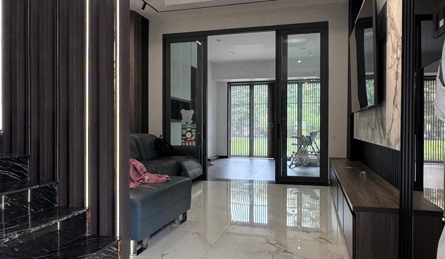 Nhà mặt phố 4 tầng hướng Đông diện tích 79m2 giá 12.7 tỷ... Bán nhà mặt phố tại An Lạc, Hồ Chí Minh 01