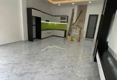 Nhà 3 tầng: 4p ngủ, 5WC  Nhà hoàn công đủ  Chiều ngang lý tưởng 5,05m  Nhà khóa chìa... Bán nhà riêng tại Chợ Quán, Hồ Chí Minh 05