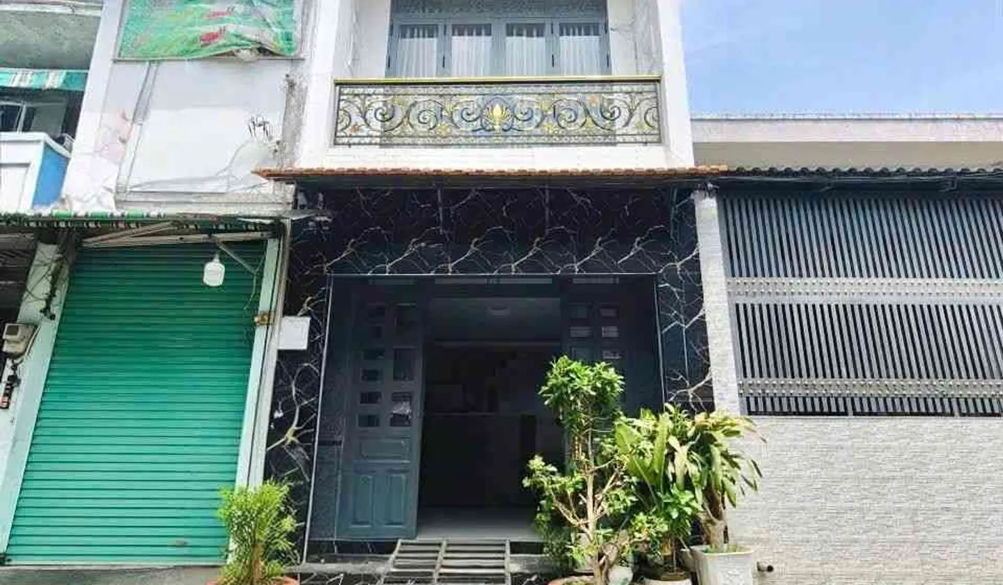 Nhà hương lộ 2 hẻm 9 m 6.3 củ có 2 phòng... Bán nhà riêng tại Bình Trị Đông, Hồ Chí Minh 01
