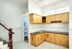 Nhà 2 Lầu Mới Đẹp Ngay Cao Thắng, Quận 10... Bán nhà riêng tại Hòa Hưng, Hồ Chí Minh 05