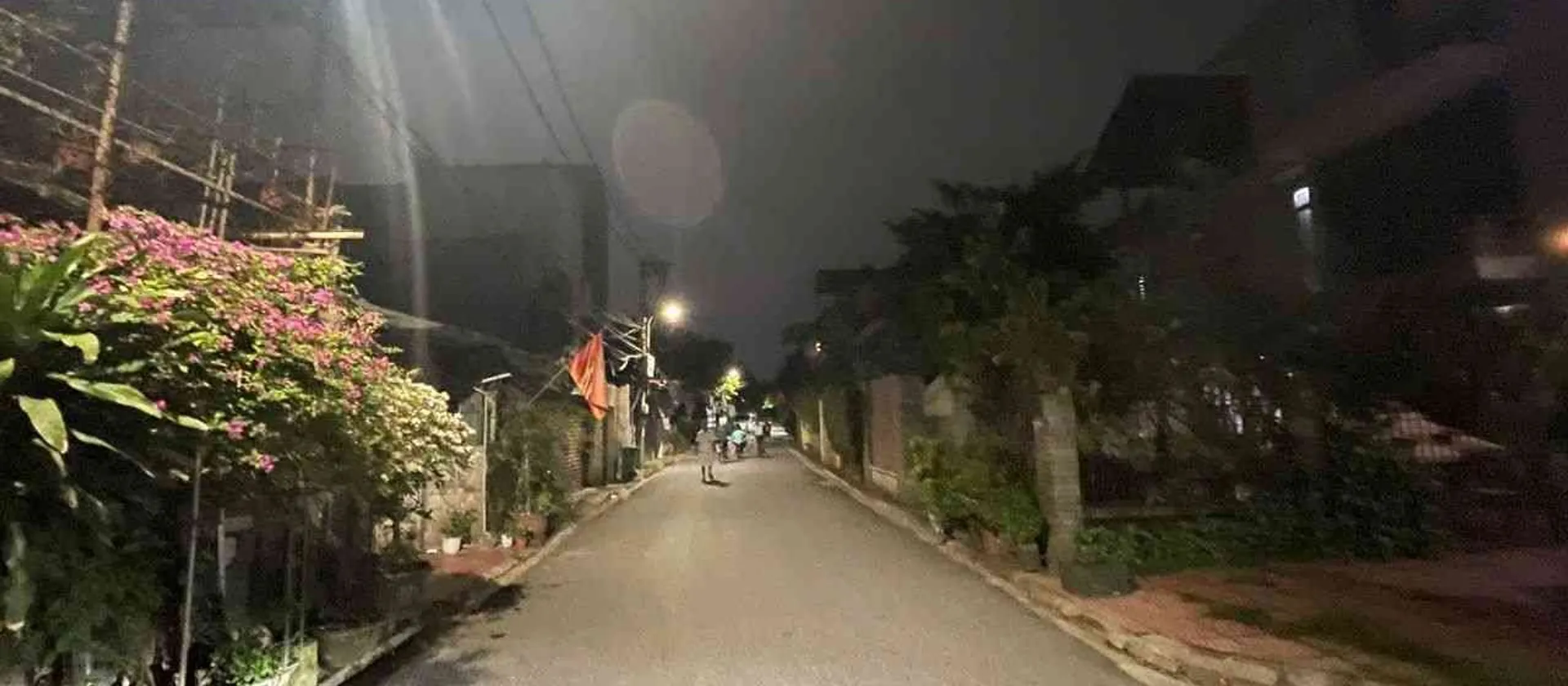 Nhà Lô Góc 3 Tầng Sang Trọng, Gara Ô Tô, Nội Thất Chất Lượng... Bán nhà riêng tại Gia Lâm, Hà Nội 01