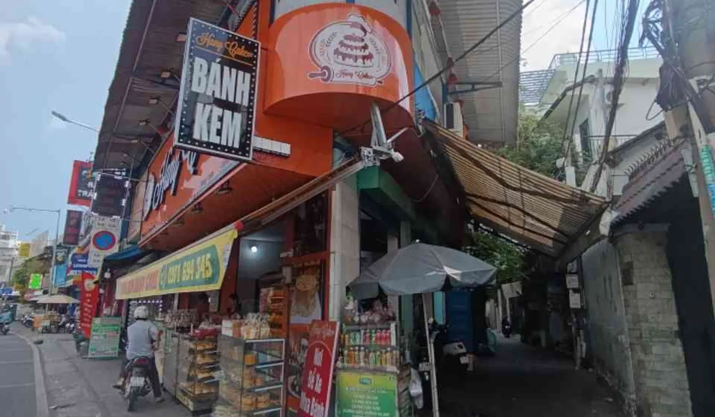 Bán nhà riêng 3 tầng 43m2 hướng Đông Nam tại Dương Bá Trạc, giá 5.99 tỷ... Bán nhà riêng tại Chánh Hưng, Hồ Chí Minh 01