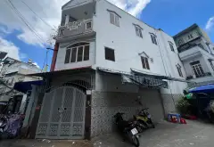 ✅ Công năng: 4 phòng ngủ, 3WC, khách, bếp, ban công, có phần sân để xe trước nhà có thể kinh doanh... Bán nhà riêng tại Bình Tiên, Hồ Chí Minh 06