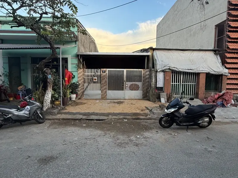 Nhà Mặt Phố Vàng Sơn Trà Sát Biển Mỹ Khê Giá Hấp Dẫn... Bán nhà mặt phố tại Sơn Trà, Đà Nẵng 01