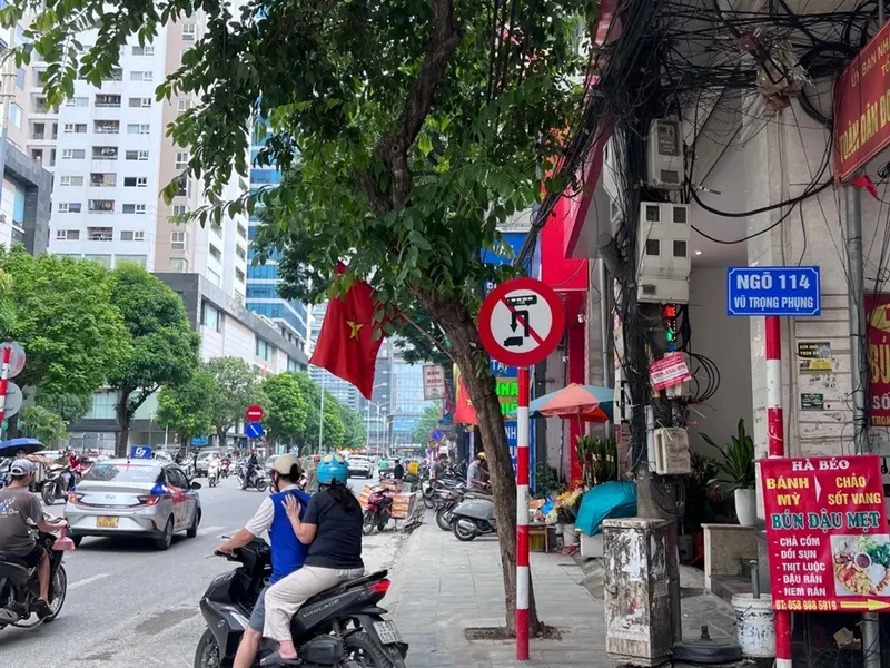 Bán nhà riêng 5 tầng tại Phường Thanh Xuân, Hà Nội, mặt ngõ kinh doanh ô tô qua nhà... Bán nhà riêng tại Thanh Xuân, Hà Nội 01