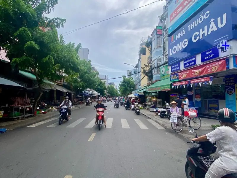 Bán nhà mặt tiền chợ Phạm Văn Bạch, gần sân bay ga T3... Bán nhà mặt phố tại An Hội Tây, Hồ Chí Minh 01