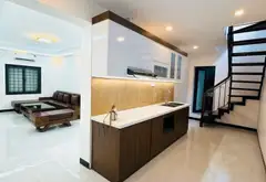 SIÊU PHẨM NGỌC KHÁNH – NHÀ ĐẸP TẶNG FULL NỘI THẤT - CÔNG NĂNG 4 NGỦ - Ở SƯỚNG – CHỈ XÁCH VALI VỀ Ở... Bán căn hộ chung cư tại Giảng Võ, Hà Nội 02