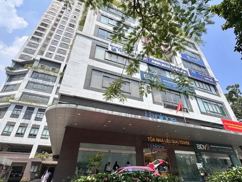 Bán căn hộ 3 phòng ngủ tại Phường Ba Đình, Hà Nội với view Vinhome Metropolis chỉ 9,9 tỷ... Bán căn hộ chung cư tại Ba Đình, Hà Nội 01