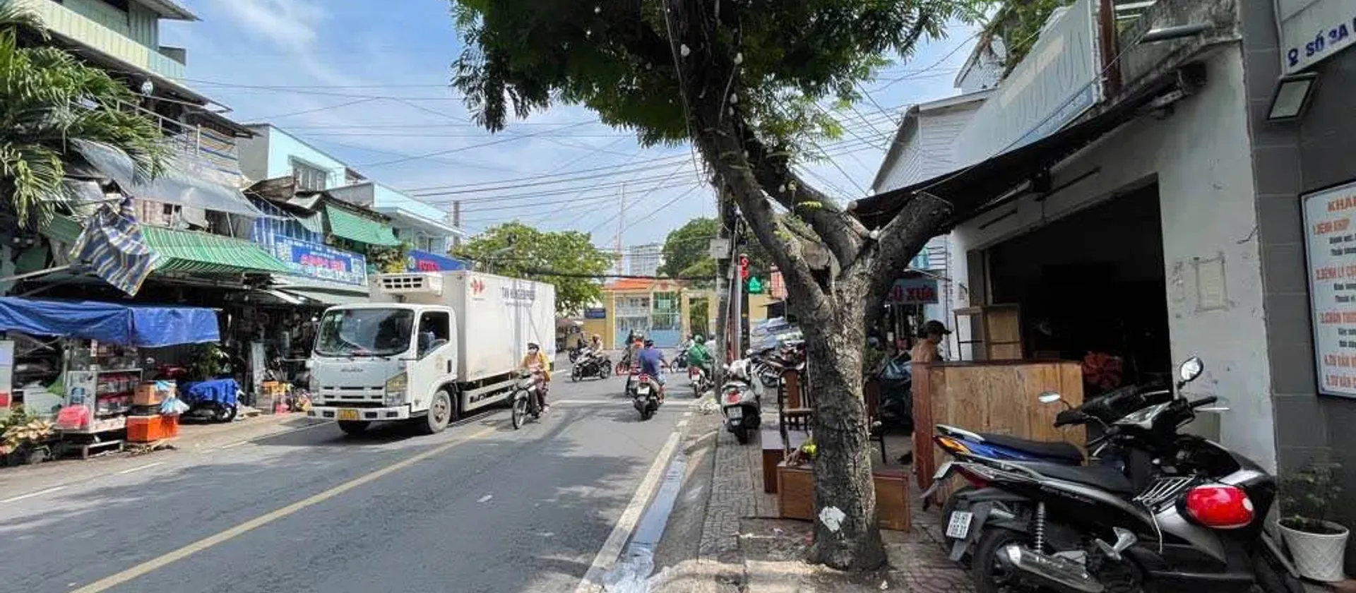 Bán nhà mặt tiền Dạ Nam 138m2, ngang gần 6m, phù hợp đầu tư... Bán nhà mặt phố tại Chánh Hưng, Hồ Chí Minh 01