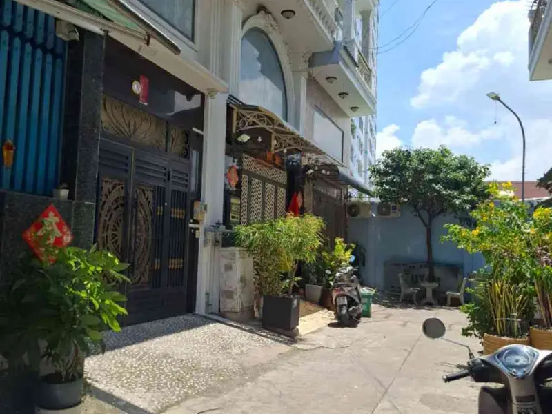 Cơ hội hiếm có sở hữu nhà 2 tầng pháp lý đầy đủ tại khu an ninh... Bán nhà riêng tại Bình Trị Đông, Hồ Chí Minh 01