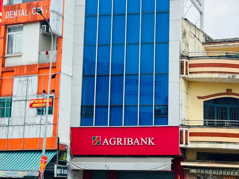Nhà mặt phố 4 tầng rộng 135m² mặt tiền 6.1m tại khu vực Âu Cơ, vị trí kinh doanh đắc địa... Bán nhà mặt phố tại Tân Hòa, Hồ Chí Minh 01
