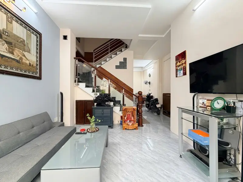 BÁN NHÀ DƯƠNG QUẢNG HÀM GẦN ĐẠI HỌC VĂN LANG - 3 TẦNG - HẺM XE HƠI - 5x13 - CHỈ 9 TỶ 2 TL... Bán nhà riêng tại An Nhơn, Hồ Chí Minh 01