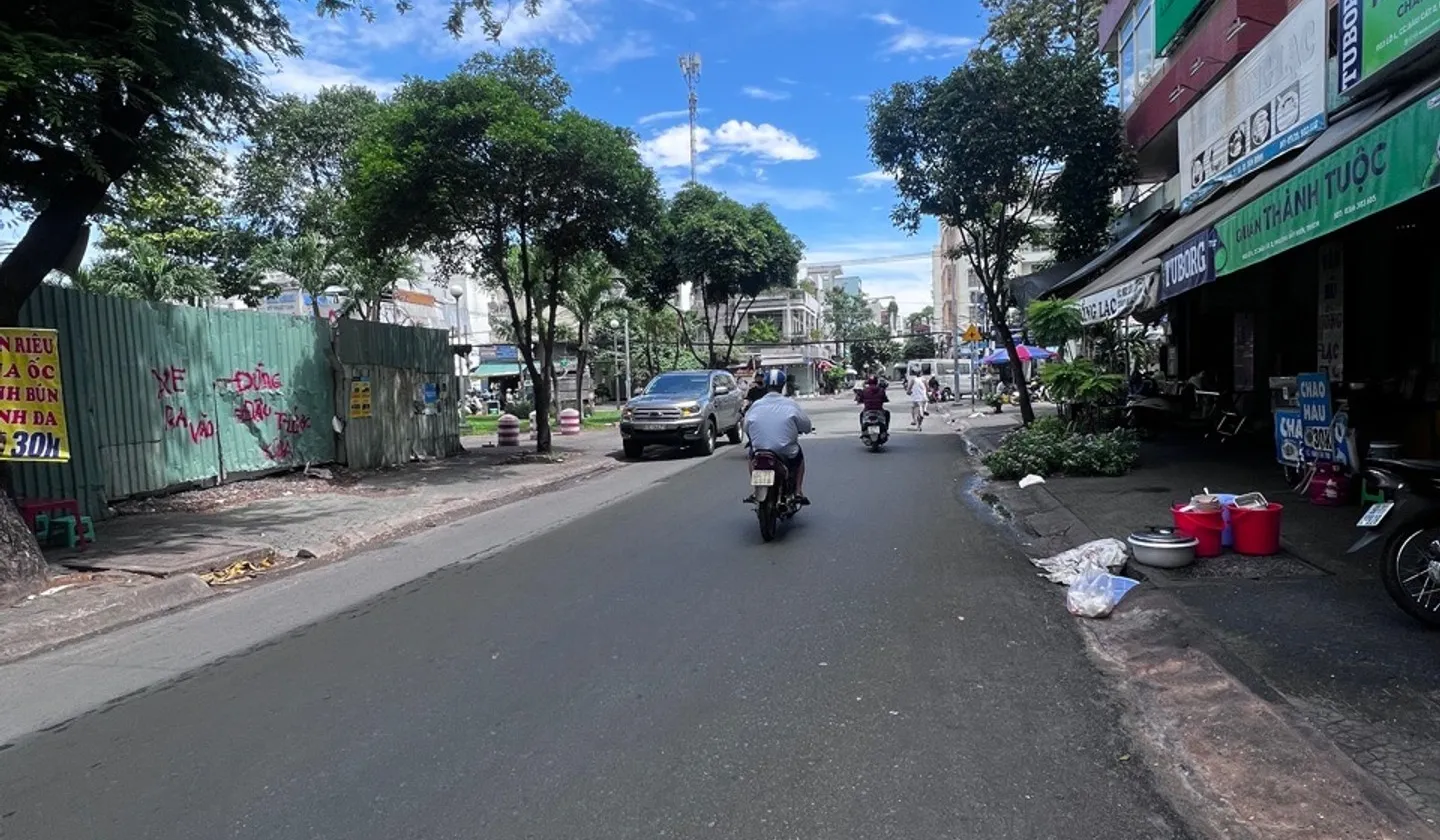Căn hộ shophouse 3PN, mặt tiền rộng tại Tân Bình giá 7.2 tỷ... Bán căn hộ chung cư tại Bảy Hiền, Hồ Chí Minh 01