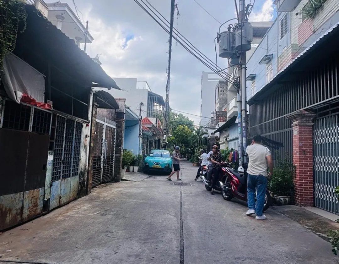 Cơ Hội Vàng Mua Nhà Tại Trường Chinh - Siêu Phẩm Đáng Sở Hữu!!!... Bán nhà riêng tại Đông Hưng Thuận, Hồ Chí Minh 01