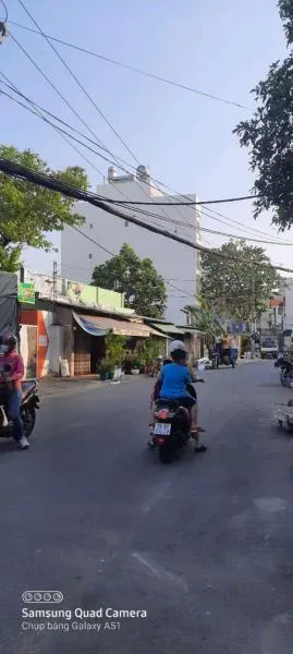 MẶT TIỀN GẦN AEON T. PHÚ NHÀ MỚI 6 TẦNG
THANG MÁY 600KG 22 PHÒNG WC KHÉP KÍN - 100M2 NGANG 6M... Bán nhà mặt phố tại Phú Thọ Hòa, Hồ Chí Minh 01