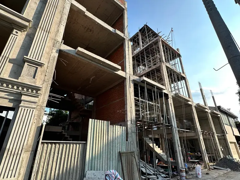 Nhà mặt phố Trần Thái Tông - 5 tầng, xe hơi ngủ trong nhà... Bán nhà mặt phố tại Tân Bình, Hồ Chí Minh 01