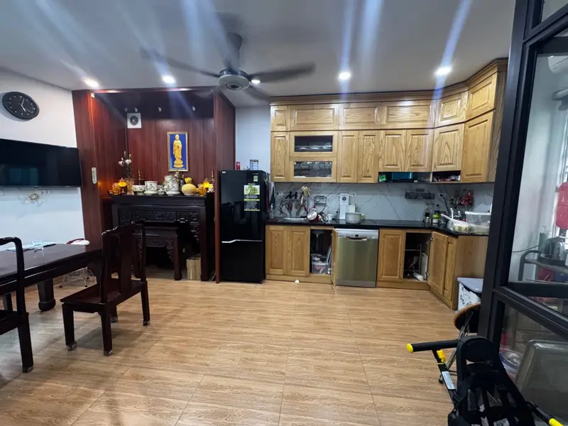 Bán nhà mặt phố lô góc 3 mặt thoáng tại phường La Thành, 6 tầng, thang máy, kinh doanh tốt... Bán nhà mặt phố tại Giảng Võ, Hà Nội 01