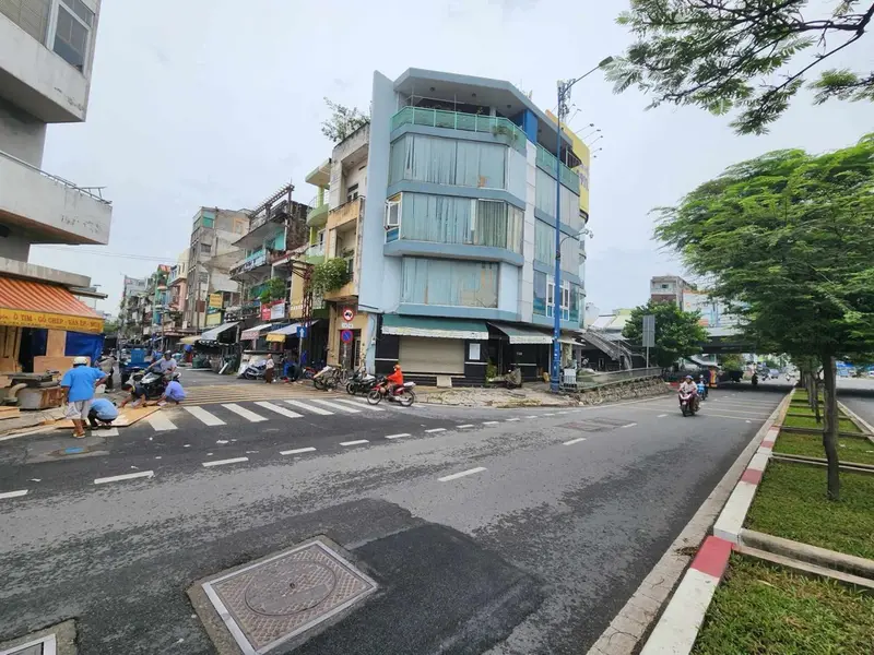 Nhà góc 2 mặt tiền Quận 5, kinh doanh đỉnh... Bán nhà mặt phố tại Chợ Lớn, Hồ Chí Minh 01