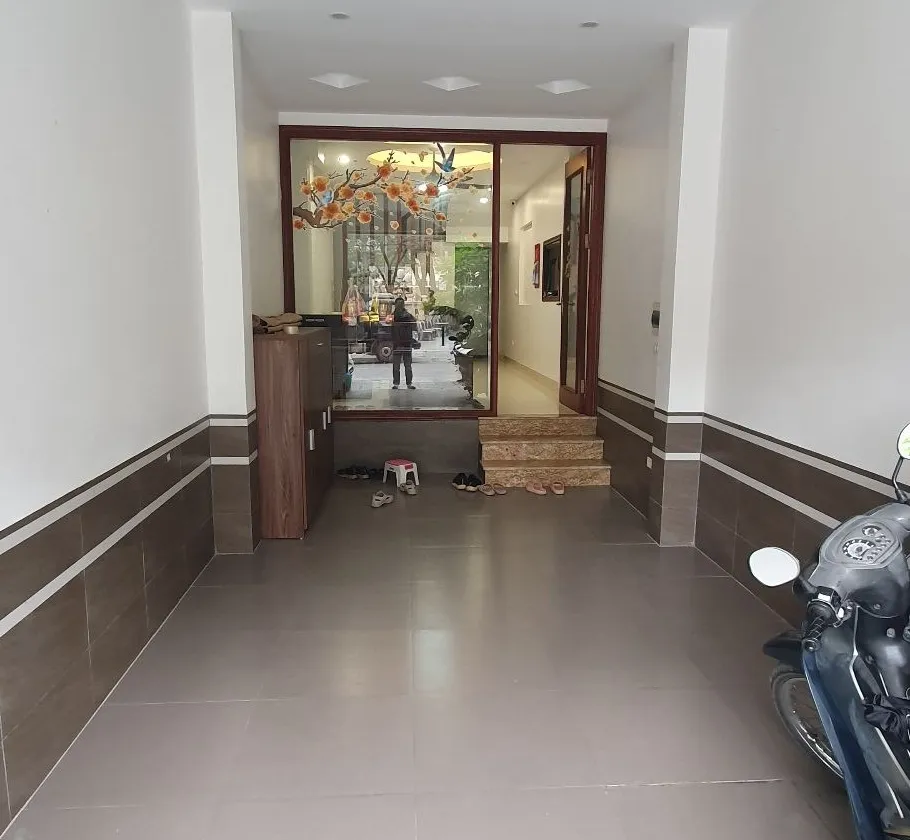 Bán nhà mặt phố Thanh Am, 45m², 5 tầng, kinh doanh vỉa hè, giá 15 tỷ... Bán nhà mặt phố tại Việt Hưng, Hà Nội 01