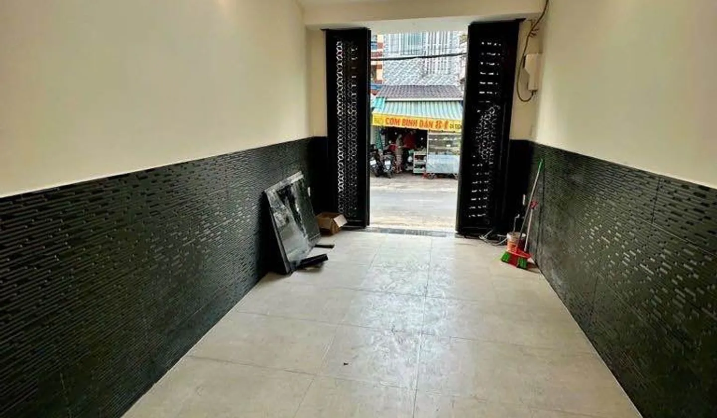 Bán nhà mặt phố 5 tầng tại Phường Chánh Hưng, Hồ Chí Minh, diện tích 56.9 m2, giá 10.5 tỷ... Bán nhà mặt phố tại Chánh Hưng, Hồ Chí Minh 01