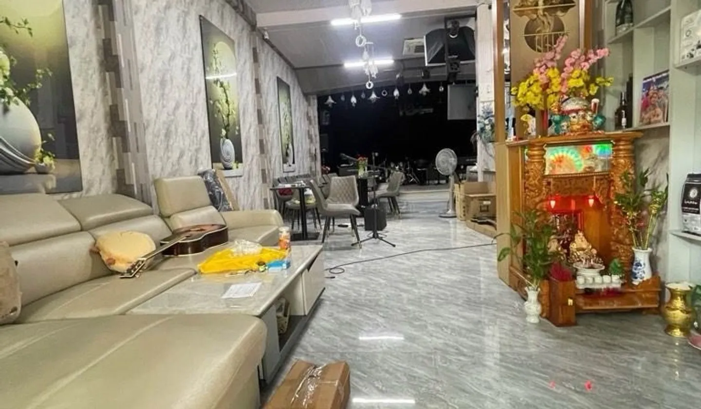 Nhà mặt phố 2 tầng 7x19m ngay bến xe quận 8 Bình Hưng, Bình Chánh giá 13,5 tỷ... Bán nhà mặt phố tại Bình Hưng, Hồ Chí Minh 01