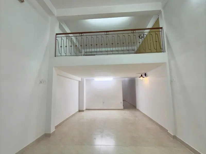 🏣 NHÀ MỚI 4TẦNG/ST - 4PN. 
CÁCH 3CĂN RA HẺM XE HƠI THÔNG ĐƯỜNG TRẦN PHÚ Q5. 
Chỉ 8T1 -... Bán nhà riêng tại An Đông, Hồ Chí Minh 01