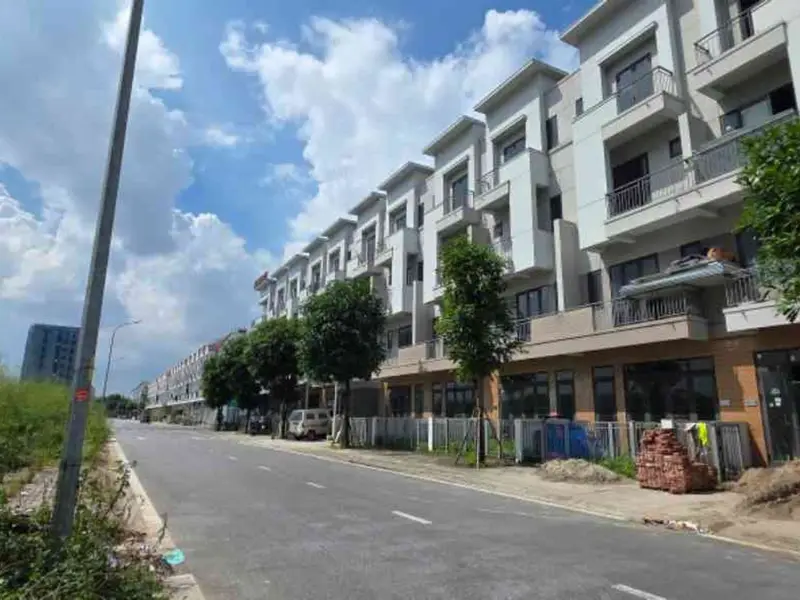 🔥🔥 SIÊU PHẨM KINH DOANH – VỊ TRÍ KIM CƯƠNG TỪ SƠN ĐỐI DIỆN 7 TÒA CHUNG CƯ + TRƯỜNG LIÊN CẤP... Bán Shophouse tại Từ Sơn, Bắc Ninh 01